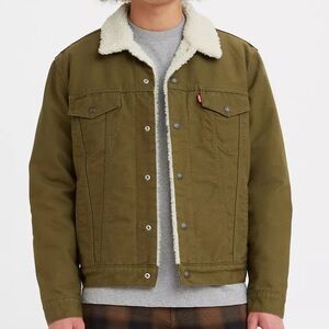 Army Green Levi’s Sherpa Denim Button Down Jacket (L)
